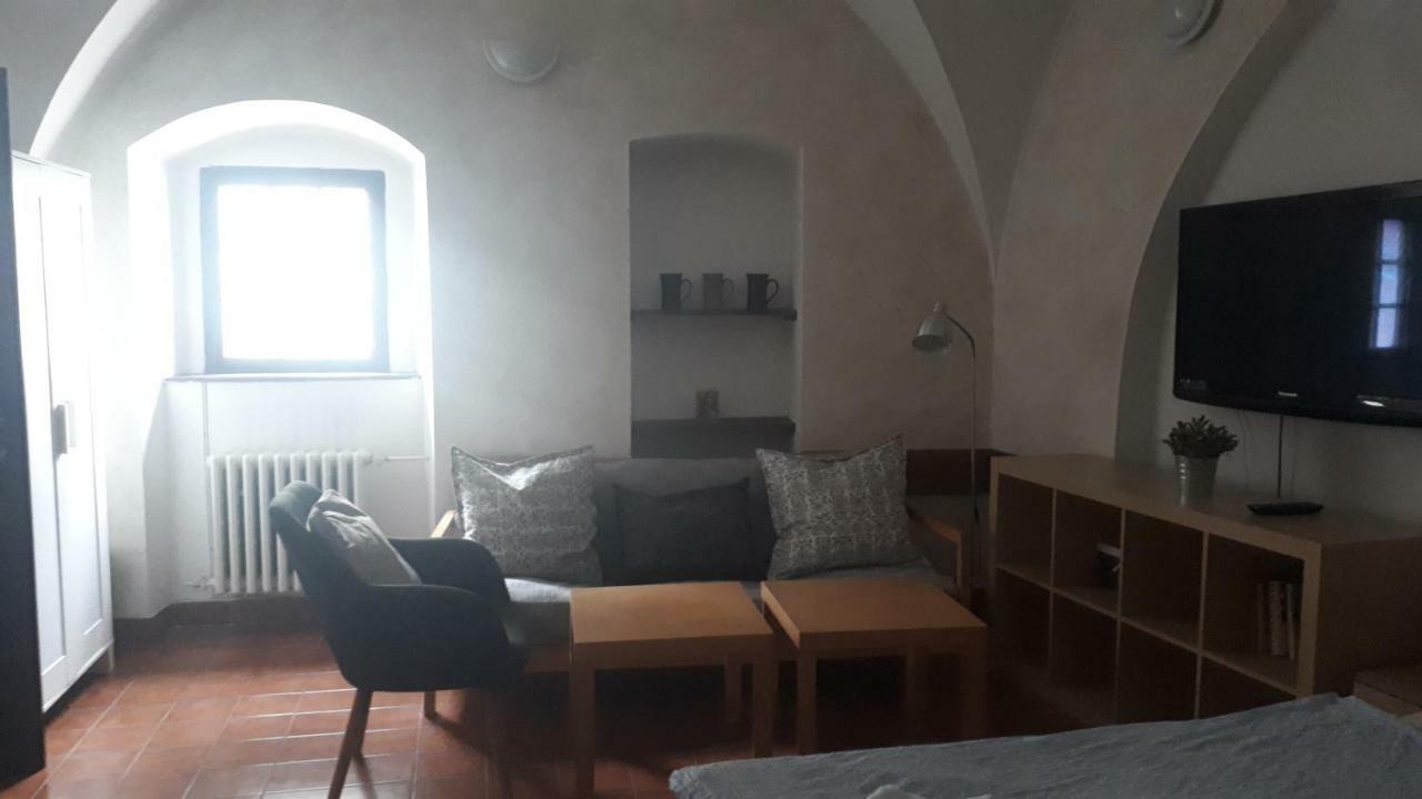 A Restaurace Modra Ruze 3*